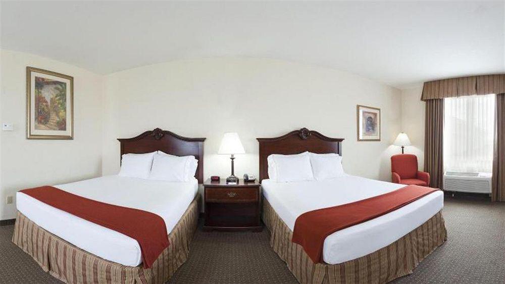 Holiday Inn Express Hotel & Suites Woodward Hwy 270 By Ihg Exteriör bild