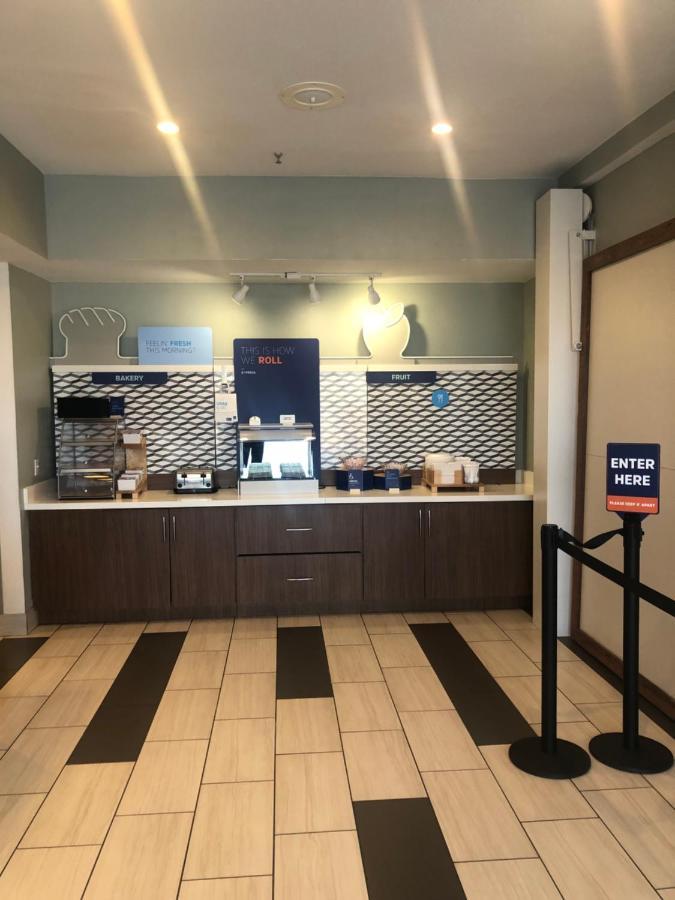 Holiday Inn Express Hotel & Suites Woodward Hwy 270 By Ihg Exteriör bild